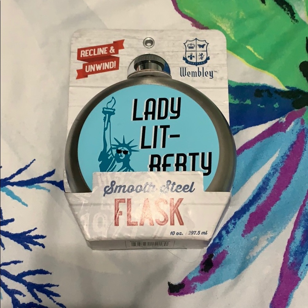 Ny statue of “lit-berty” flask